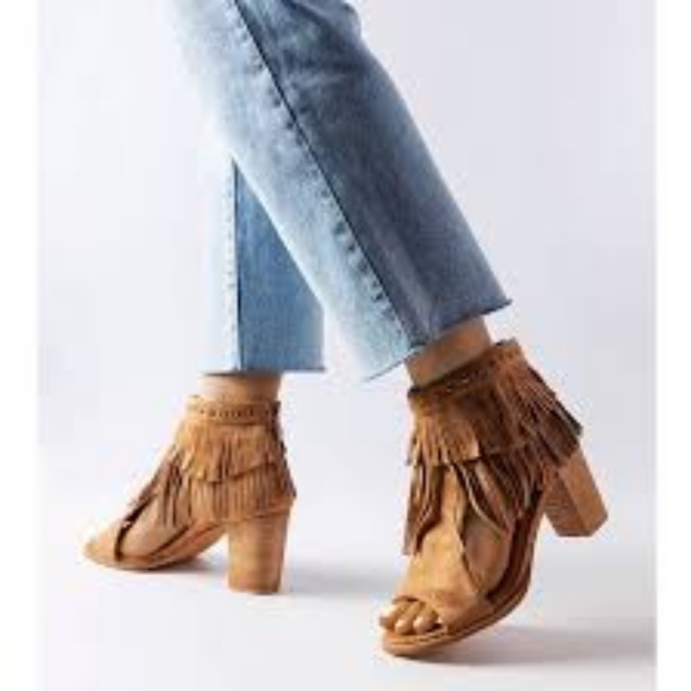 Sbicca Hickory Brown Suede Leather Fringe Ankle Boots *Recently Reduced